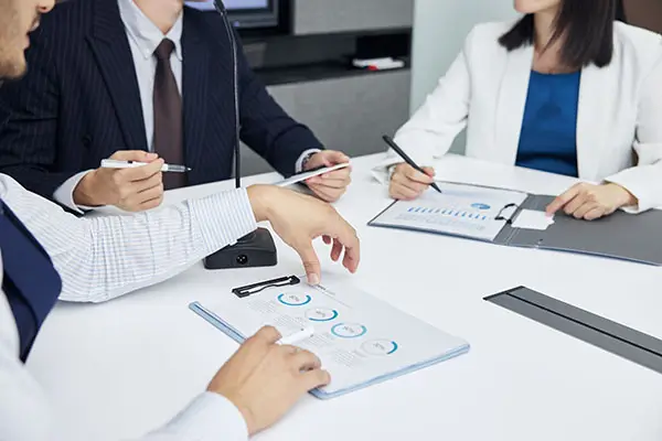 德安艺术培训学什么课程